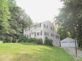 10 Barkland Dr, Derry, NH 03038