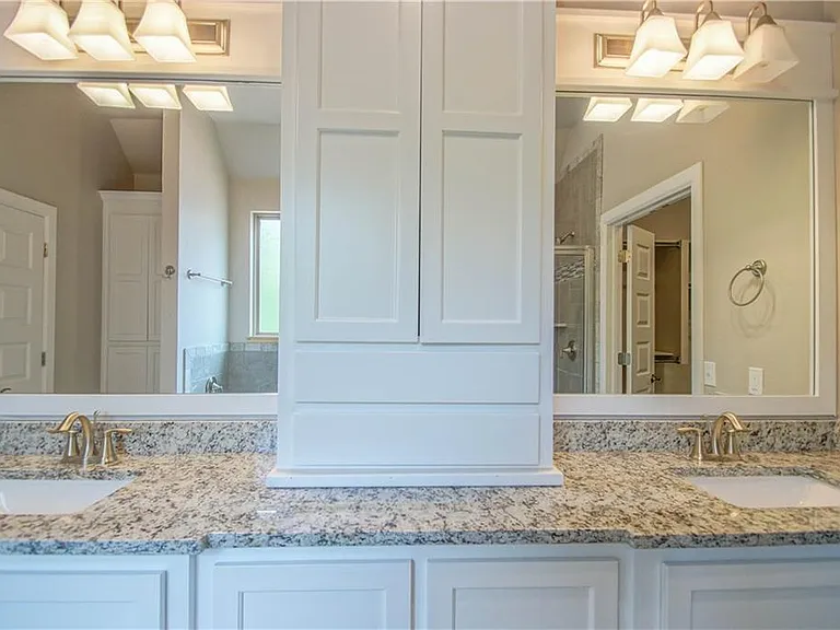 2916 Pacifica Ln — Photo 75