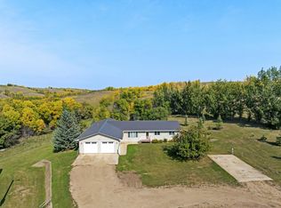 10151 135th Ave SE, Sawyer, ND 58781