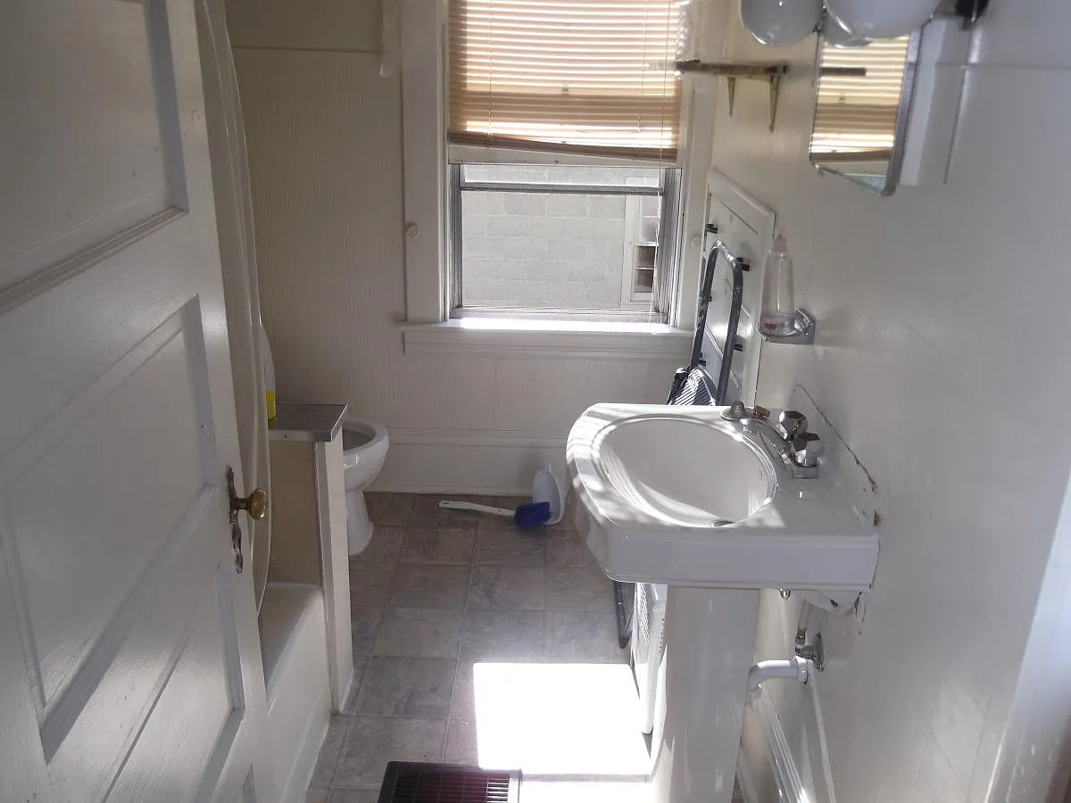 211 Mackey Avenue — Photo 3