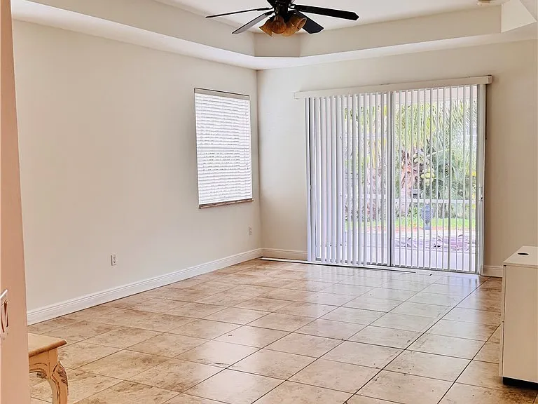 26527 Robin Way — Photo 5