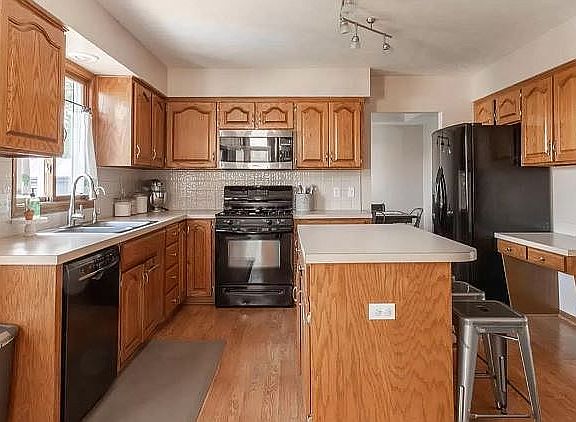 5th image of 2707 Georgia Ave