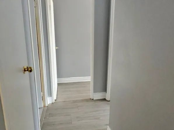 21 Markbrook Ln #1607, Toronto, ON M9V 5E4