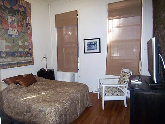 Rented by Town Residential | media 41