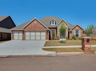 303 Alamosa Rd, Norman, OK 73069