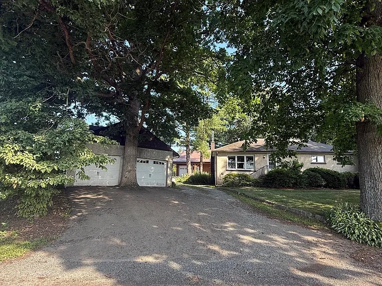413 Goat Hill Rd — Photo 19