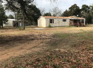 1231 Peach Creek Rd UNIT D, Waelder, TX 78959