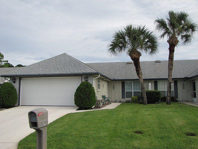 1st image of 53 Lake Fairgreen Cir
