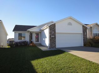 2669 W Garfield St, Lincoln, NE 68522