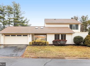 9 Wrightwood Pl, Sterling, VA 20164