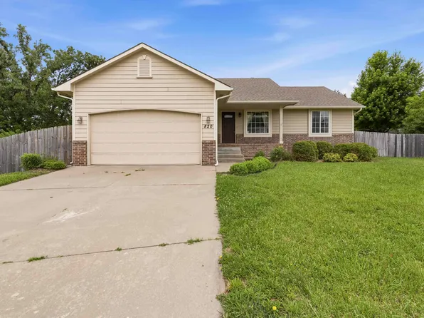 820 Fossilridge Dr, Manhattan, KS 66503