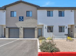 8246 N 61st Ave, Glendale, AZ 85302