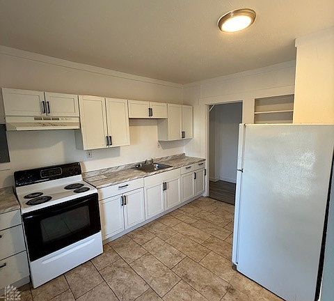 3rd image of 800 Lorain Ave #802-808