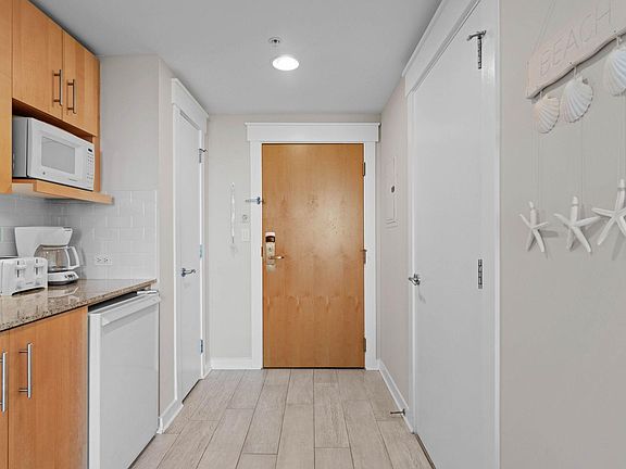 5th image of 9800 Grand Sandestin Blvd #5710