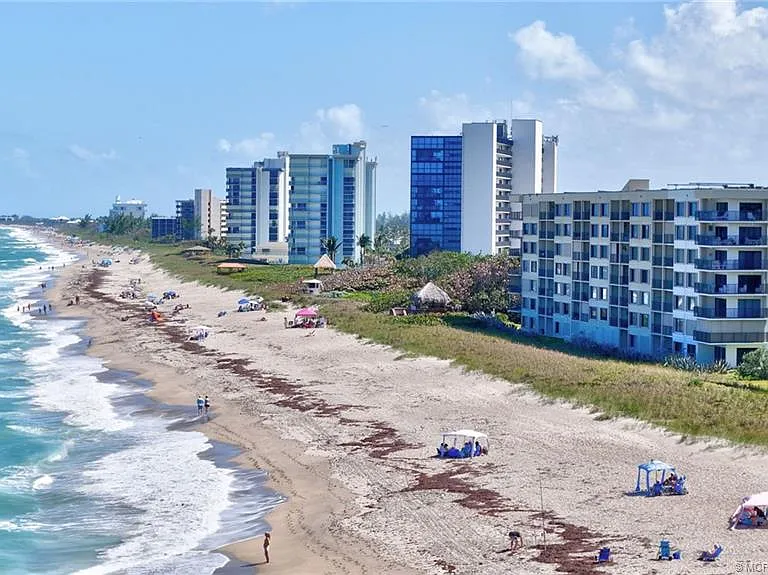 10310 S Ocean Dr #504 — Photo 2