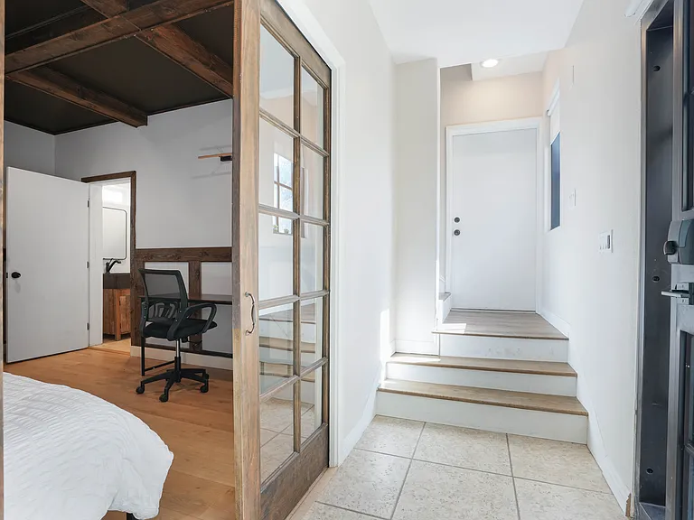 7422 Valaho Ln — Photo 29