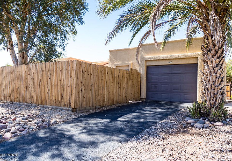 1st image of 4324 W Pyracantha Dr