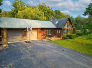 3912 Whippoorwill Ln, Salem, VA 24153