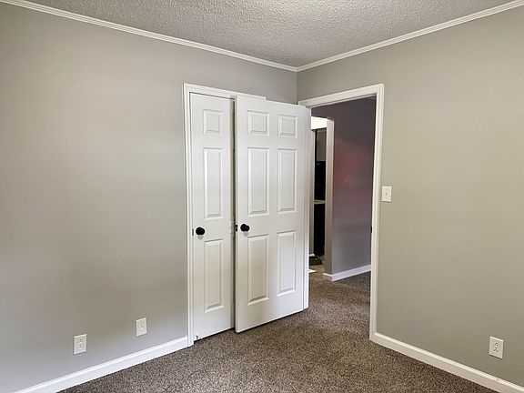 5th image of 425 Alma Ln APT D