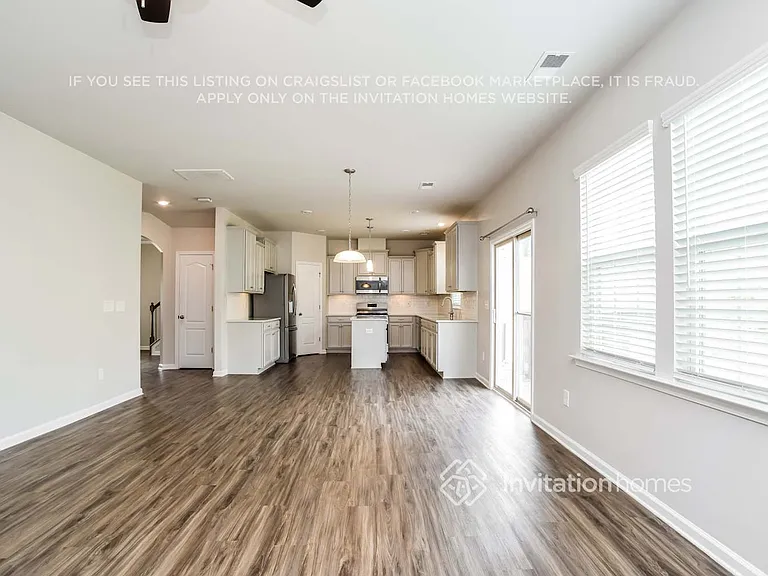 16846 Cozy Cove Rd — Photo 4