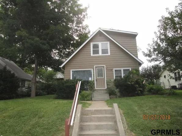 4316 S 38th St, Omaha, NE 68107
