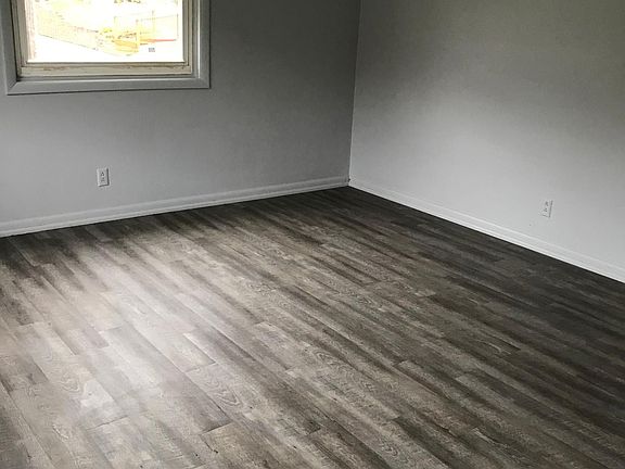 5th image of 815 Rockwell Dr