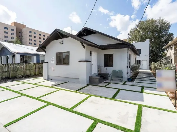 418 NW 9th Ave, Miami, FL 33128