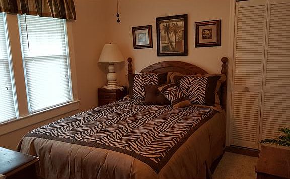 5th image of 120 Norfolk St #1