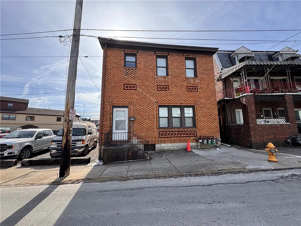 38 Freeport St #1 photo 1