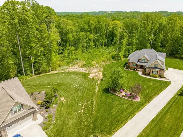 236 Bandelier Ct, Clemmons, NC 27012