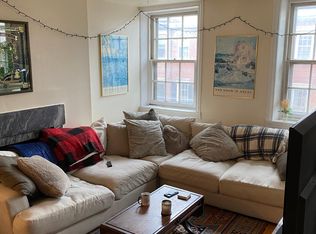 917 Pine St FLOOR 3, Philadelphia, PA 19107
