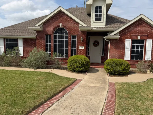 301 Mimosa Dr, Murphy, TX 75094