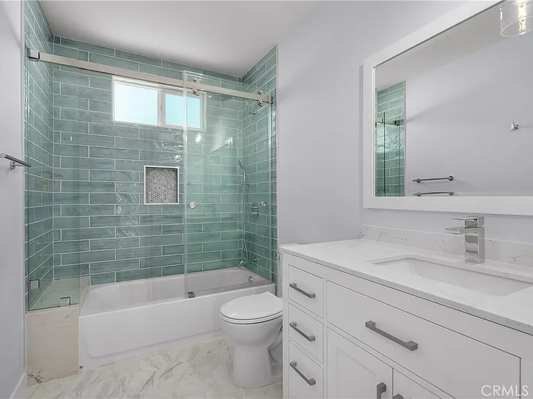 16824 Calahan St — Photo 22