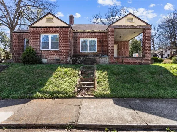 2180 Newnan St, East Pt, GA 30344