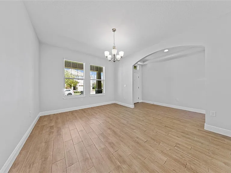 15537 Mango Isle St — Photo 22