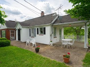5295 Main St SE, Elizabeth, IN 47117