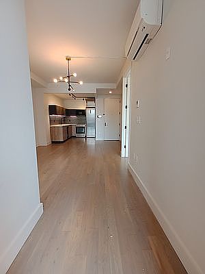 5th image of 885 Rogers Ave #513
