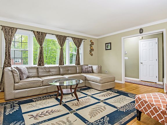 2nd image of 379 Barway Dr