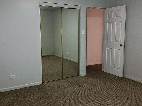 4th image of 1326 Forest Ave