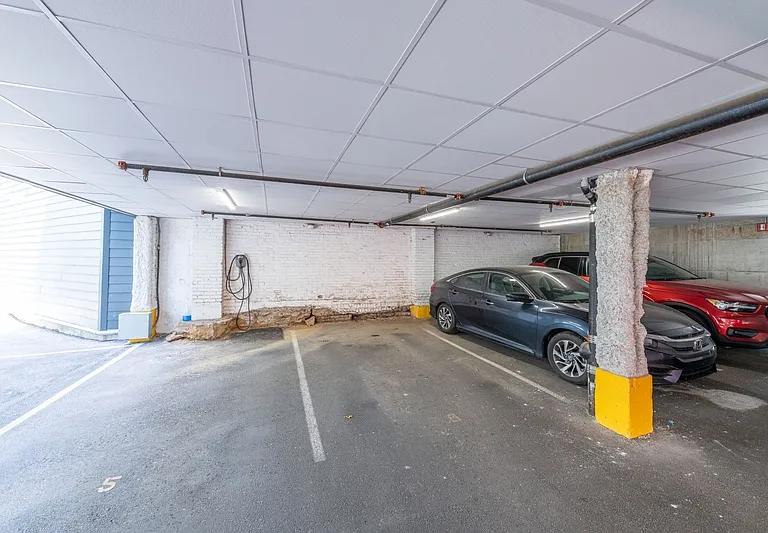 1405 Frankford Ave #402 — Photo 31