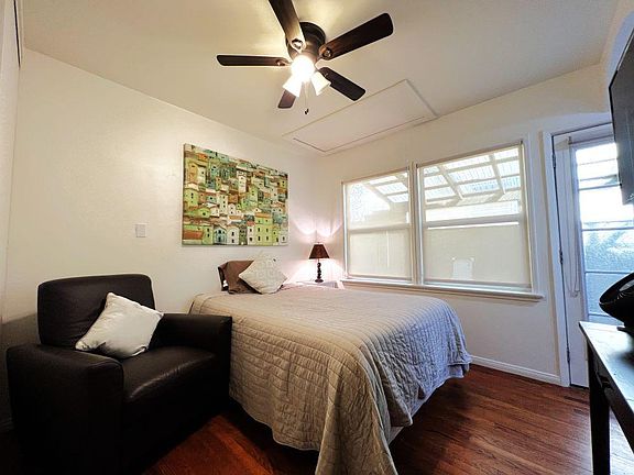 5th image of 4033 Juniper St