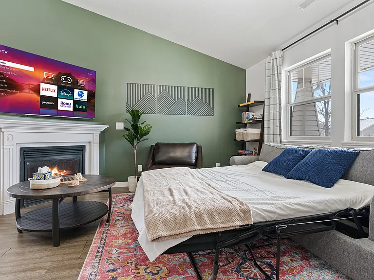 120 N Century Dr — Photo 35