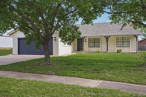 4206 W Urbana Ct Photo 1