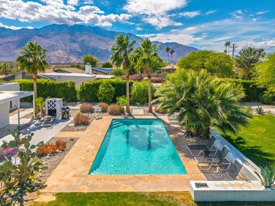 3450 E Chia Rd, Palm Springs, CA, 92262
