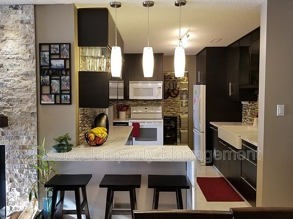 3rd image of 2204 118th St NW #24