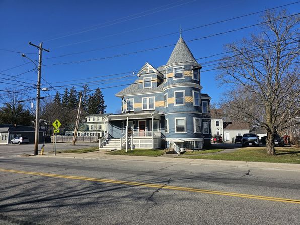 856 Main St #2