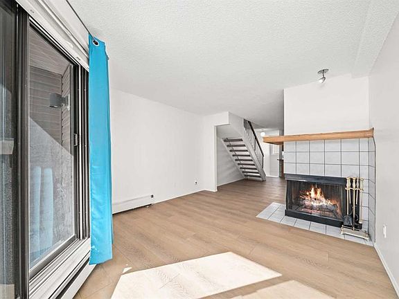 4th image of 2400 N 15th St SW #19