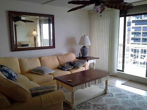 3rd image of 4005 Gulf Shore Blvd N APT 804