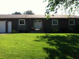 1302 N 19th St, Norfolk, NE 68701