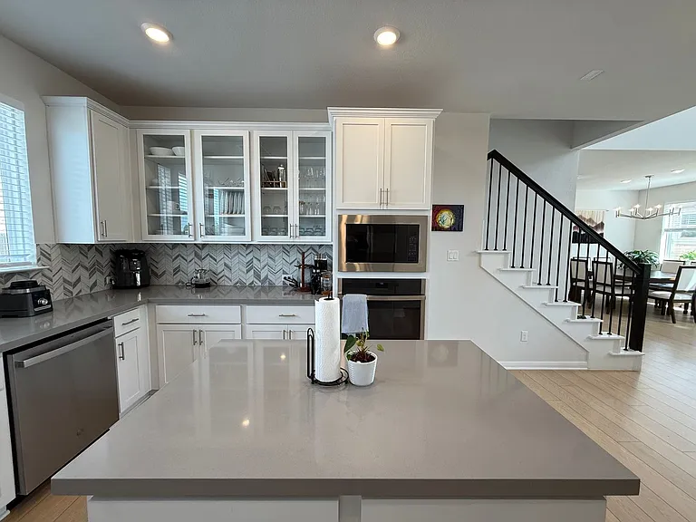 437 Leeward Pass — Photo 10